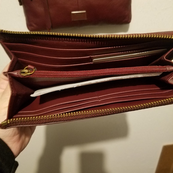 Fossil Emerson Zip wallet maroon - Picture 2 of 4